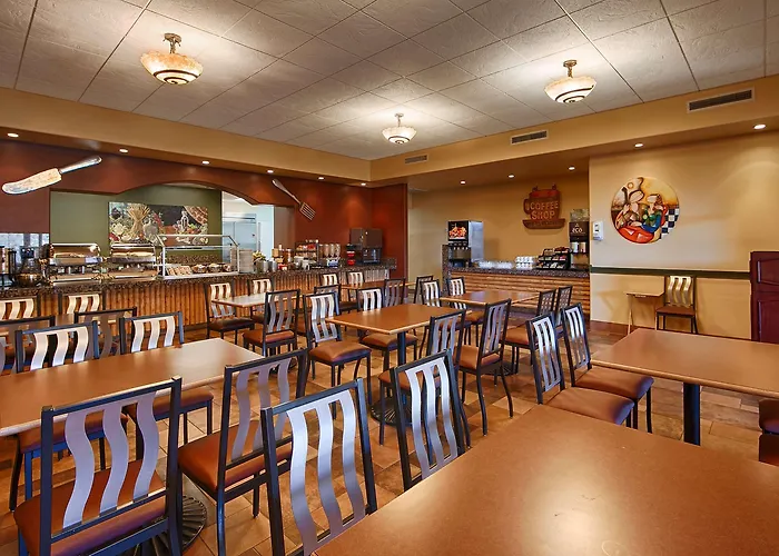Hotel Western Arroyo Roble & Creekside 3*