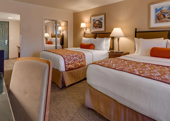 Western Arroyo Roble & Creekside Hotel Sedona