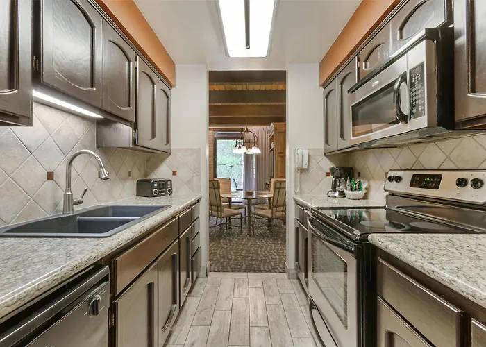 Western Arroyo Roble & Creekside 3*