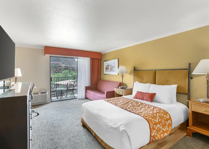 Hotel Western Arroyo Roble & Creekside