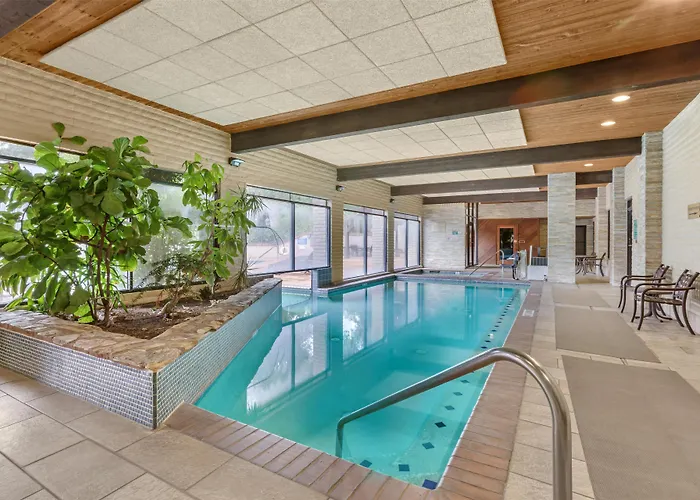 Hotel Western Arroyo Roble & Creekside 3*