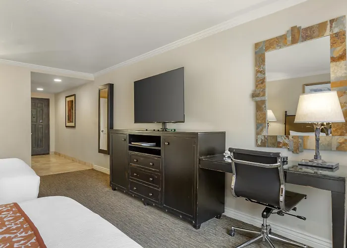 Western Arroyo Roble & Creekside 3* Sedona